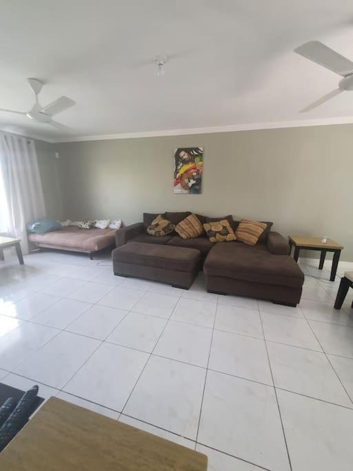 Вилла Townhouse By The Bay, Little Bay Country Club ,Negril Ориндж-Бей Экстерьер фото